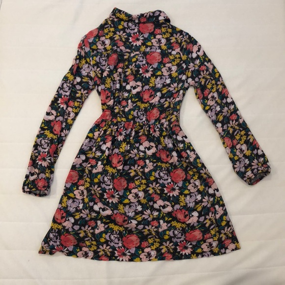 Cute floral dress! - Picture 2 of 4